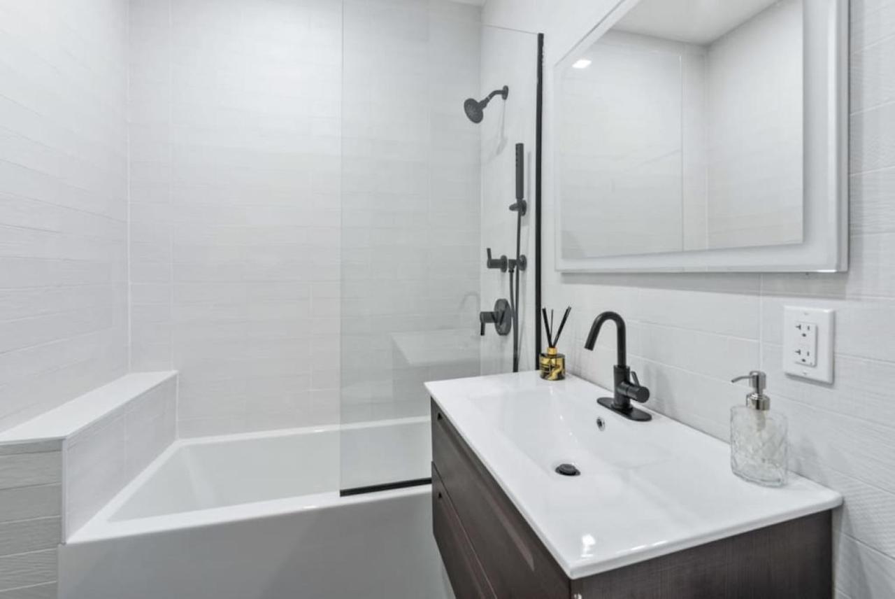 Top Notch 2Br Suite Minutes To Central Park New York Buitenkant foto